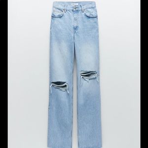 Zara high rise jeans, size 8. Ripped, wide leg.